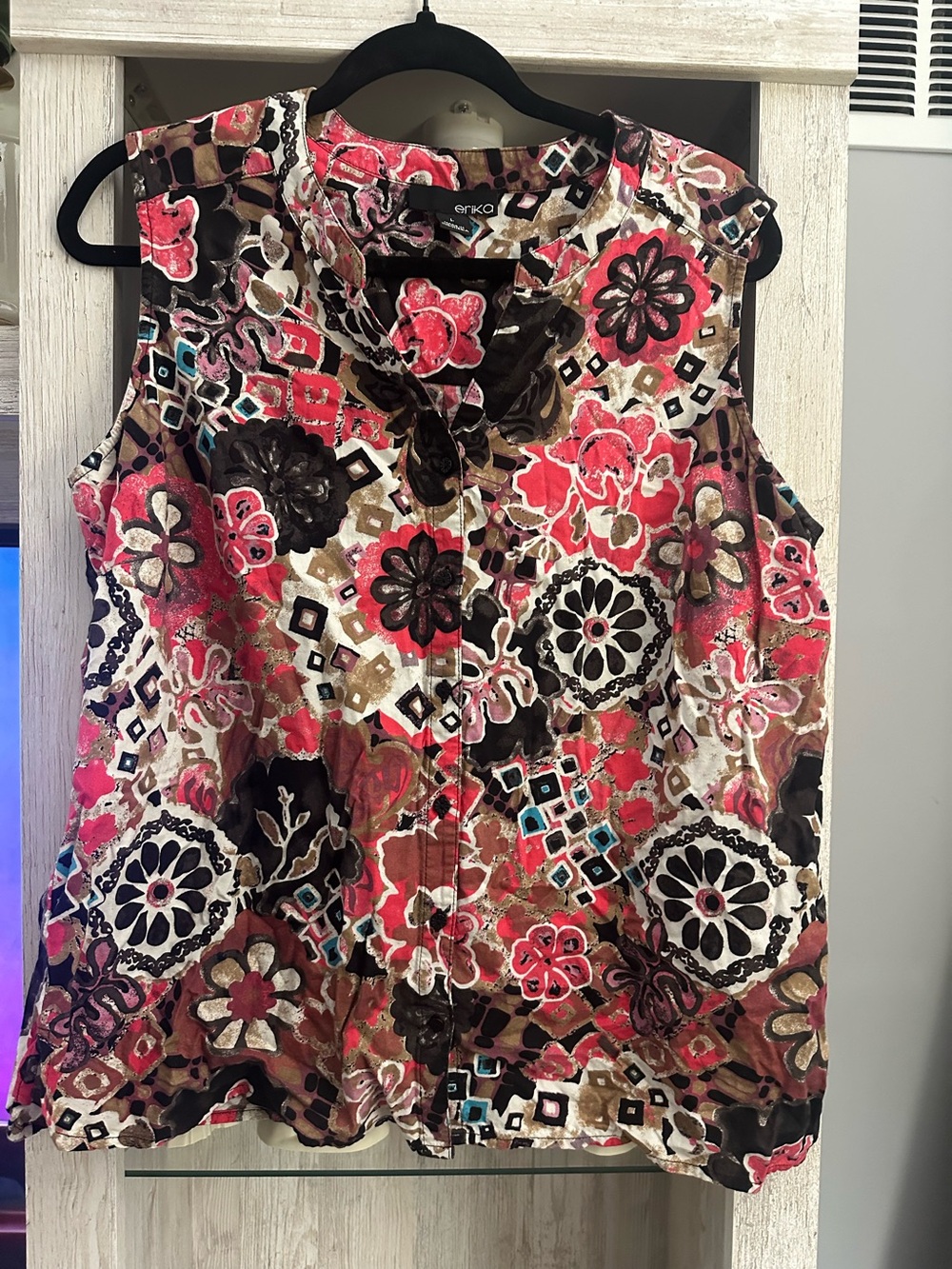 Erika Pink, Brown & White Floral Print Sleeveless Camisole